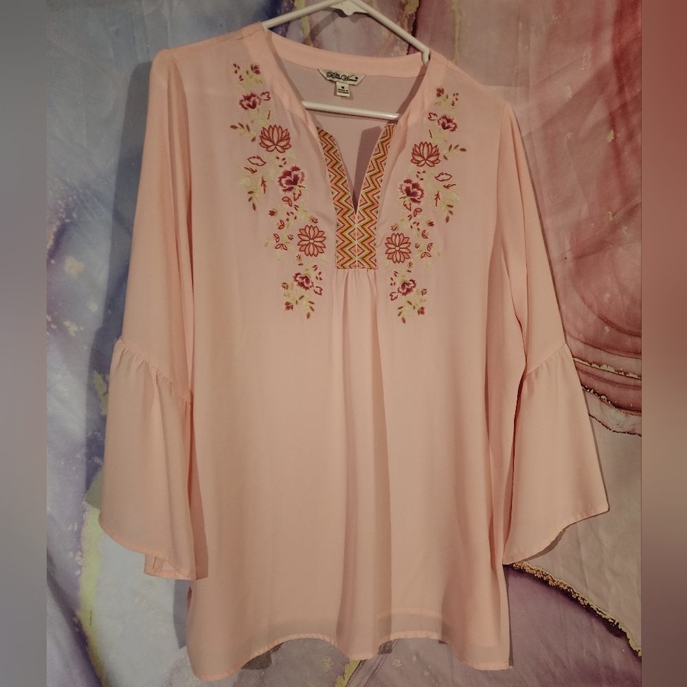 The Pioneer Woman Light Pink Floral Blouse